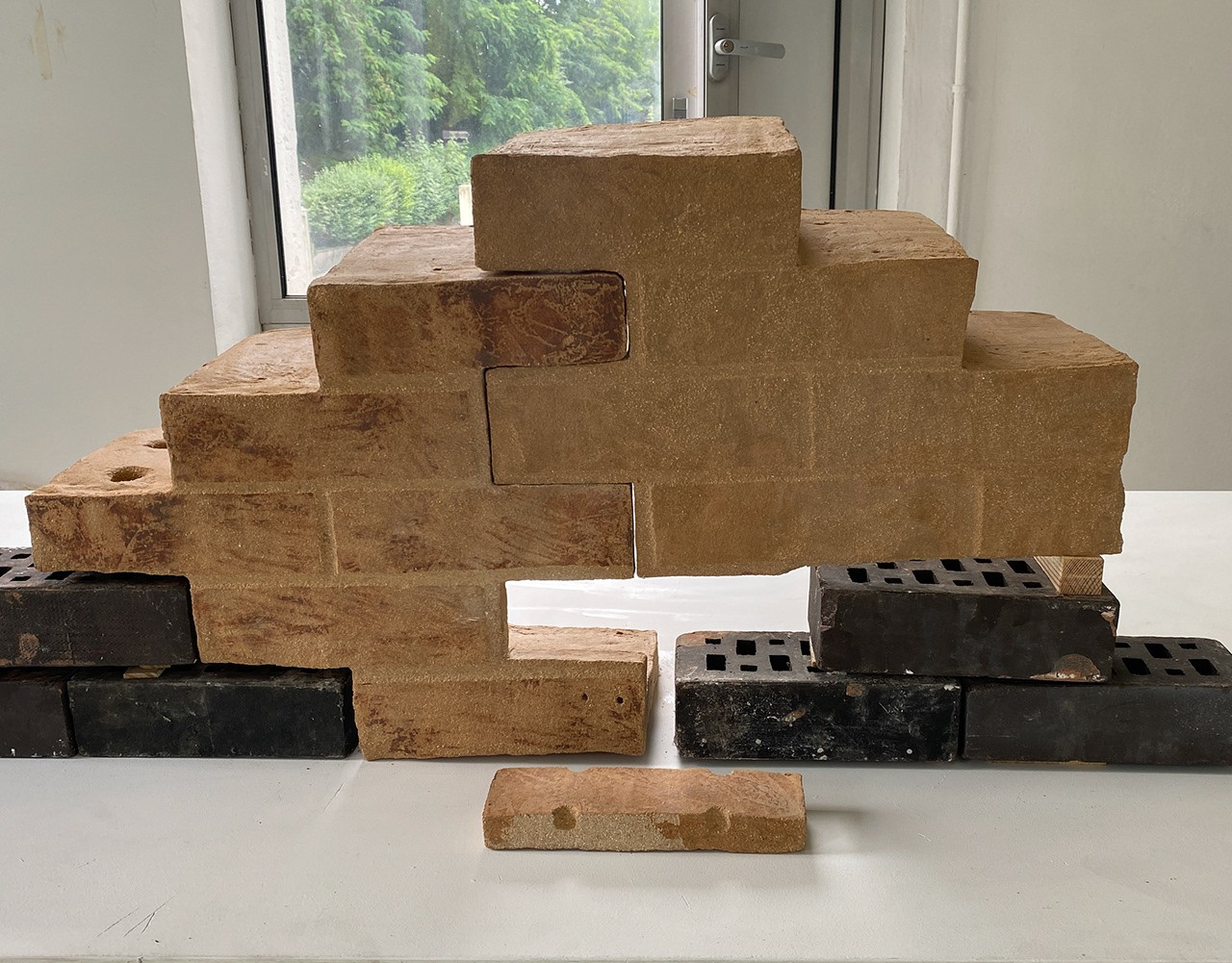 BeeBrick